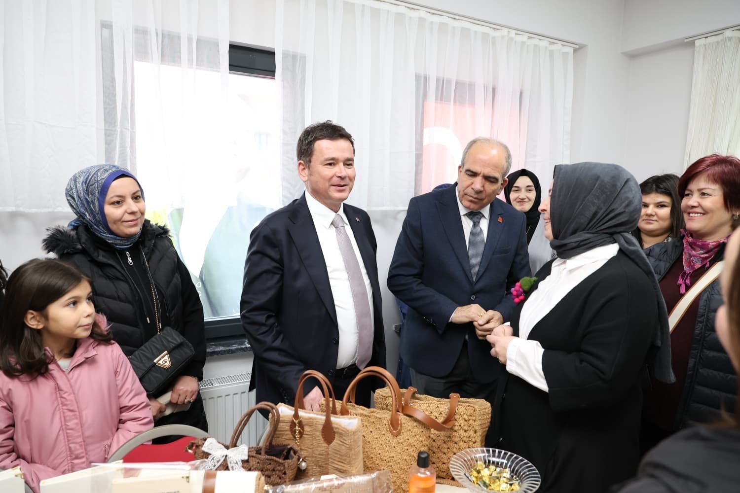 mahalleli talep etti baskan aydin hemen yerine getirdi 3 w7fYlLfV