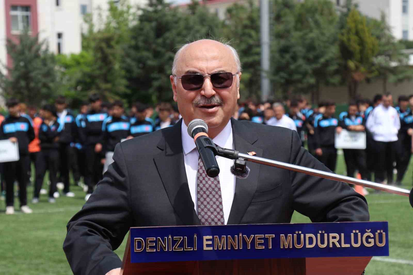 mahallemde mac var heyecaninda son 32 turu basladi 5 56MH8OlR