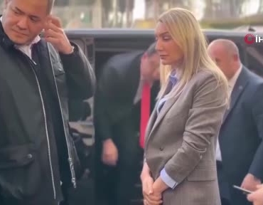 mahkeme-baskani-savunma-sirasi-geldiginde-ekrem-imamoglunun-durusma-salonuna-alinacagini-soyledi-FL8p1rKk.jpg