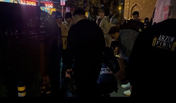 mahkeme beraat verdi ben sizi rahat ettirir miyim diyerek ogluna carpan taksicinin agabeyini vurdu UEbPfjaz
