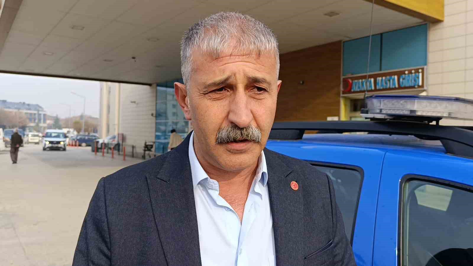 mahkeme beraat verdi ben sizi rahat ettirir miyim diyerek ogluna carpan taksicinin agabeyini vurdu
