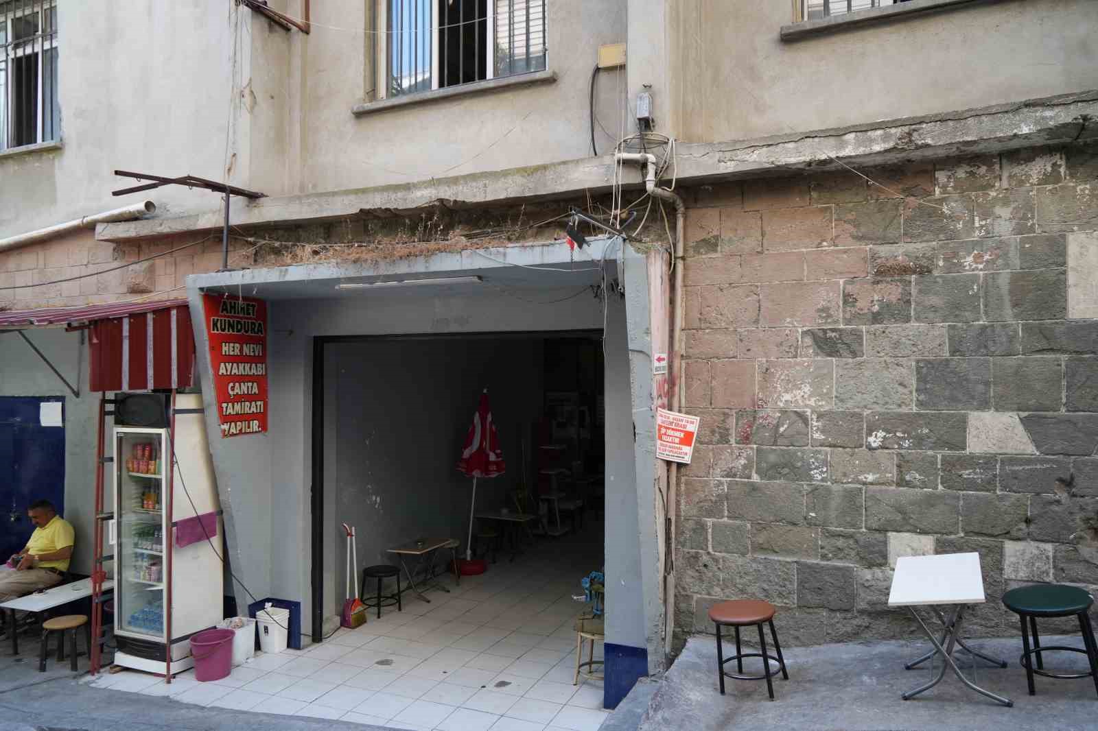 mahkeme kararlariyla ayakta kalan carsi icin cozum cagrisi 1 WabyEjXr