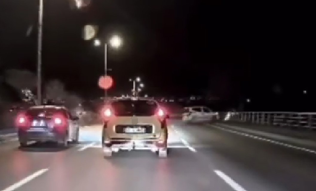 makas atan otomobil kazaya neden oldu 0 yuUVQ1IY