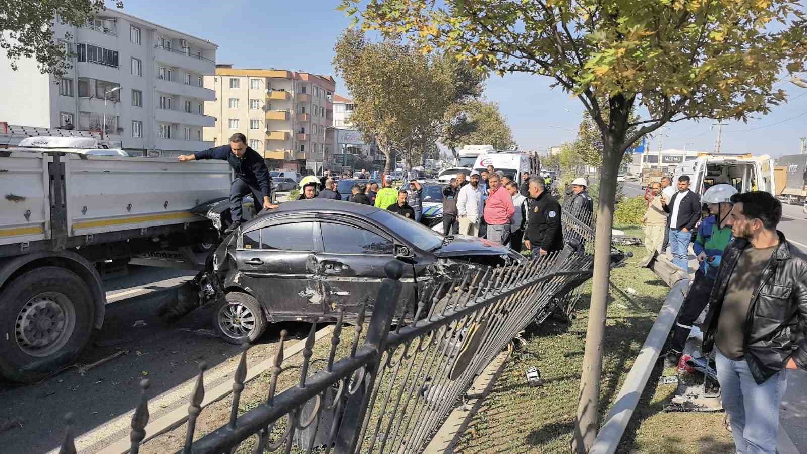 makas atarken ortaligi birbirine katti 1 bzzzPqRs