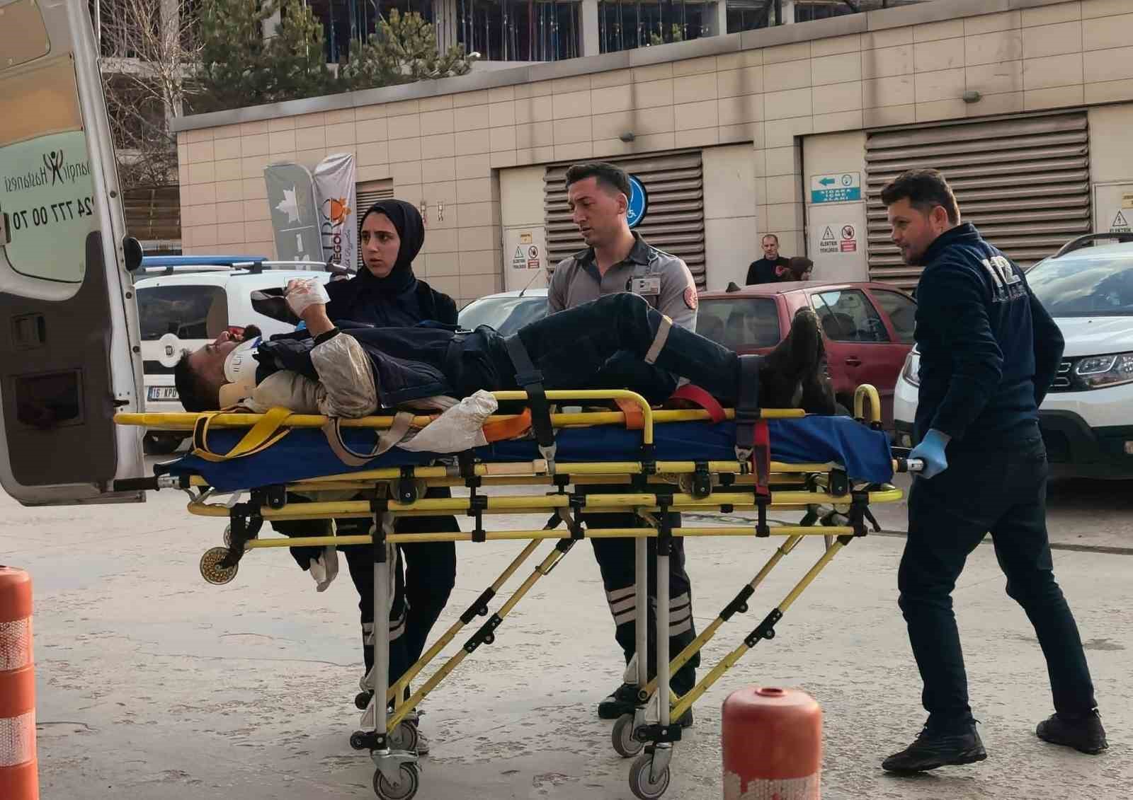 makineye sikisan isci agir yaralandi 2 bUm9UgUg