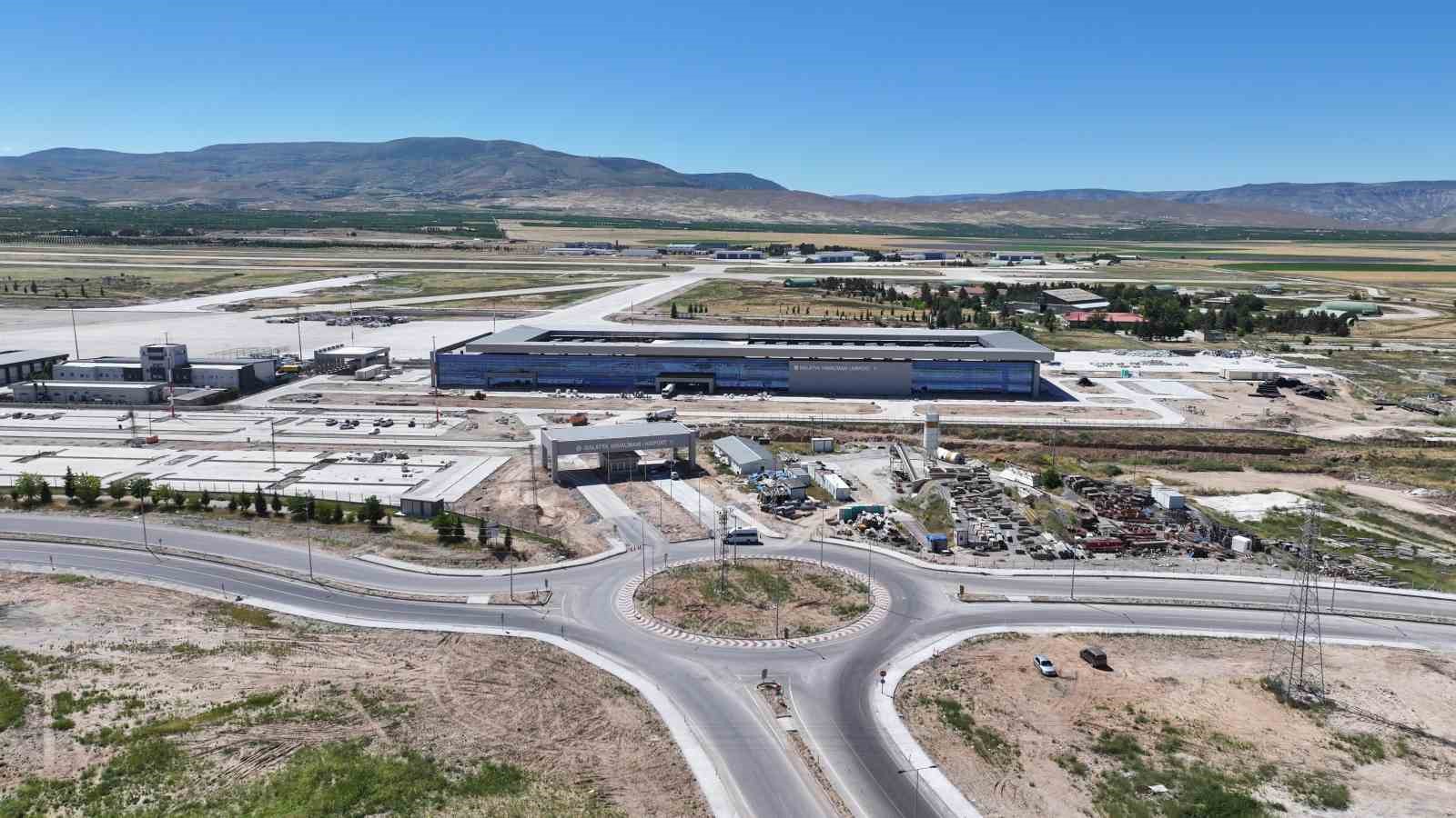 malatya havalimani 2 bucuk milyon yolcuya hazirlaniyor 2 Mw2wL1zk