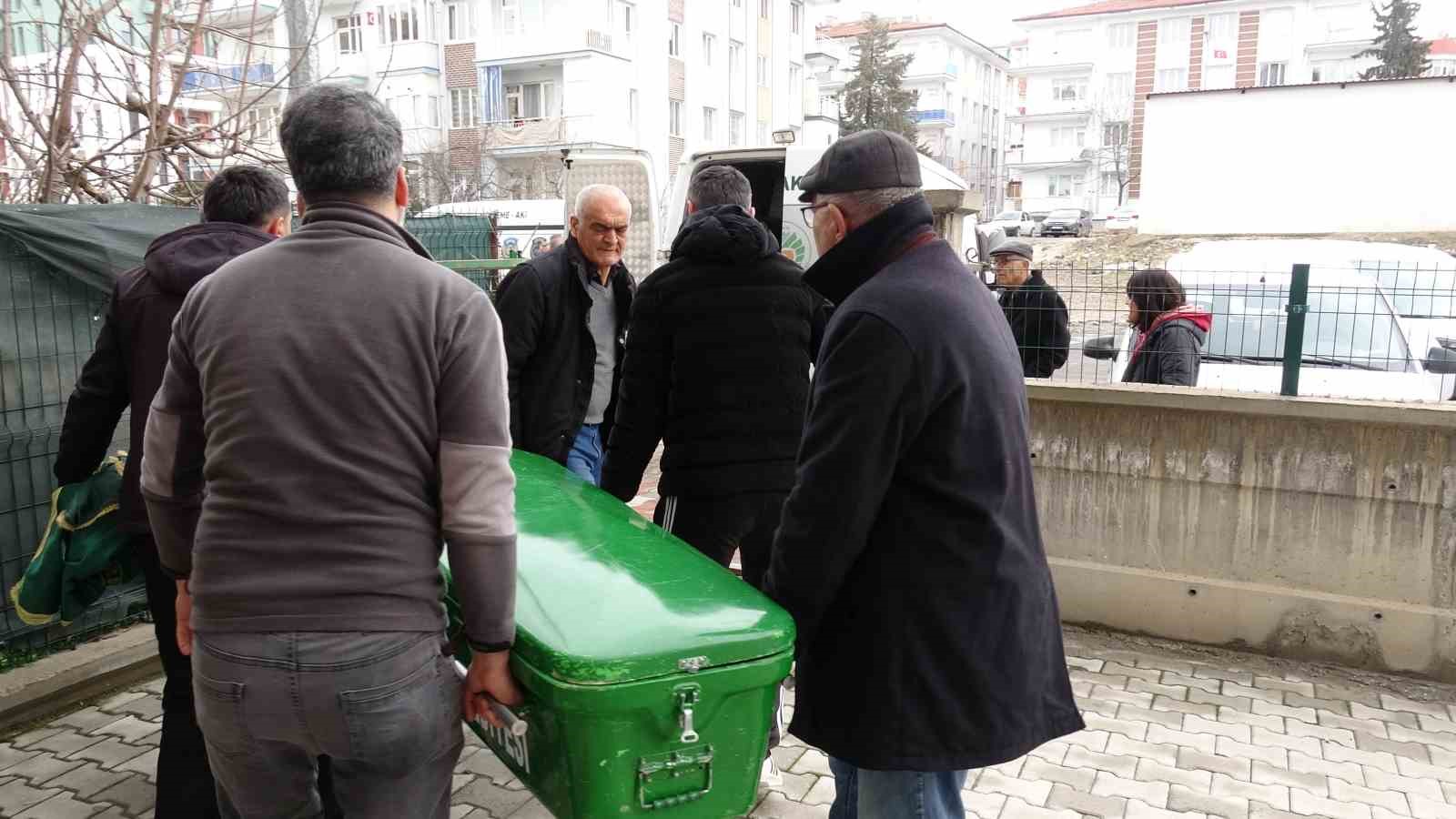 malatyada 54 yasindaki sahis evinde olu bulundu 0 AXui8mgt