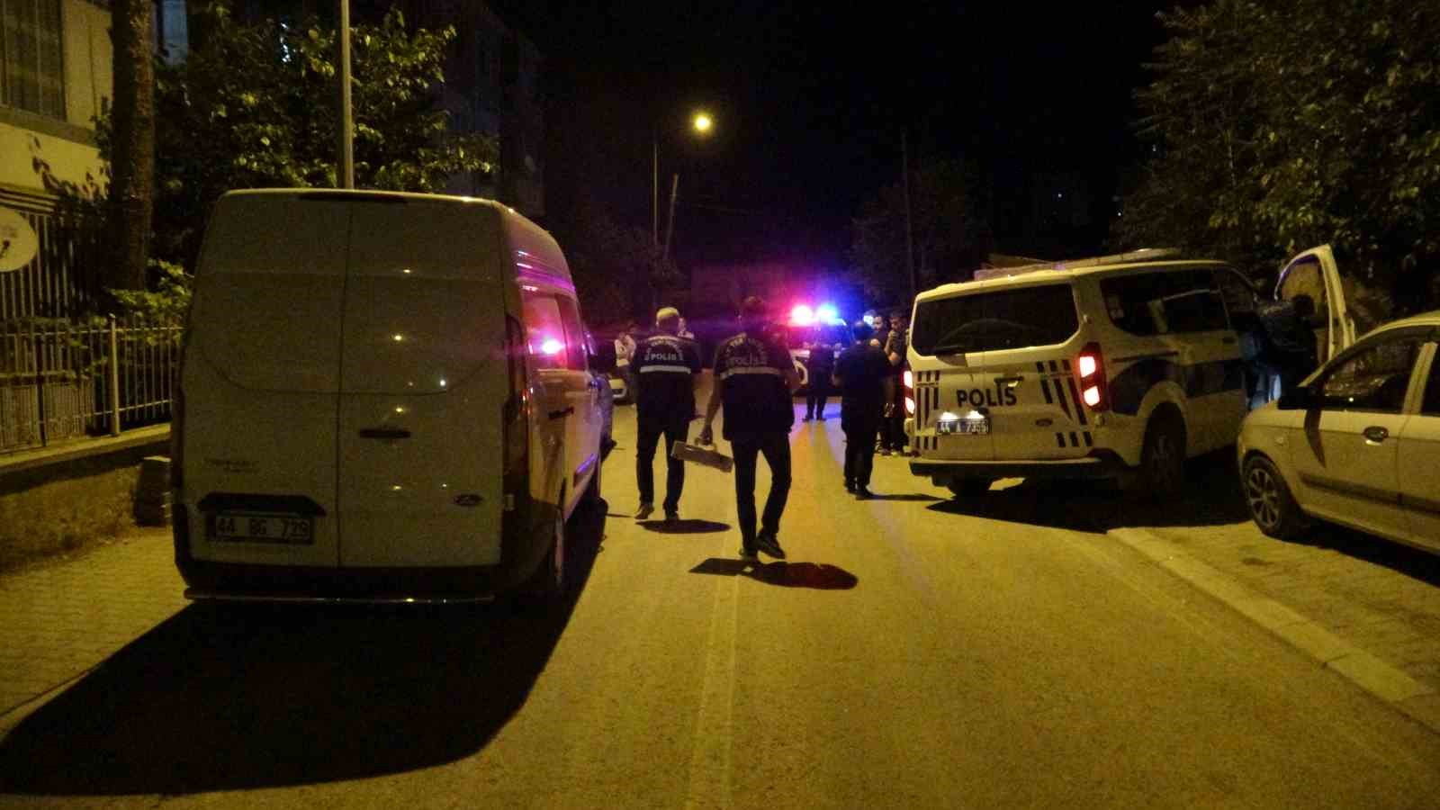 malatyada 57 yasindaki adam arkadasinin evinde olu bulundu 0 vLGEO6OW