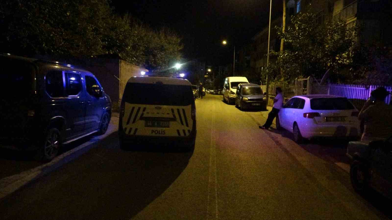 malatyada 57 yasindaki adam arkadasinin evinde olu bulundu 1 BSWiX1za