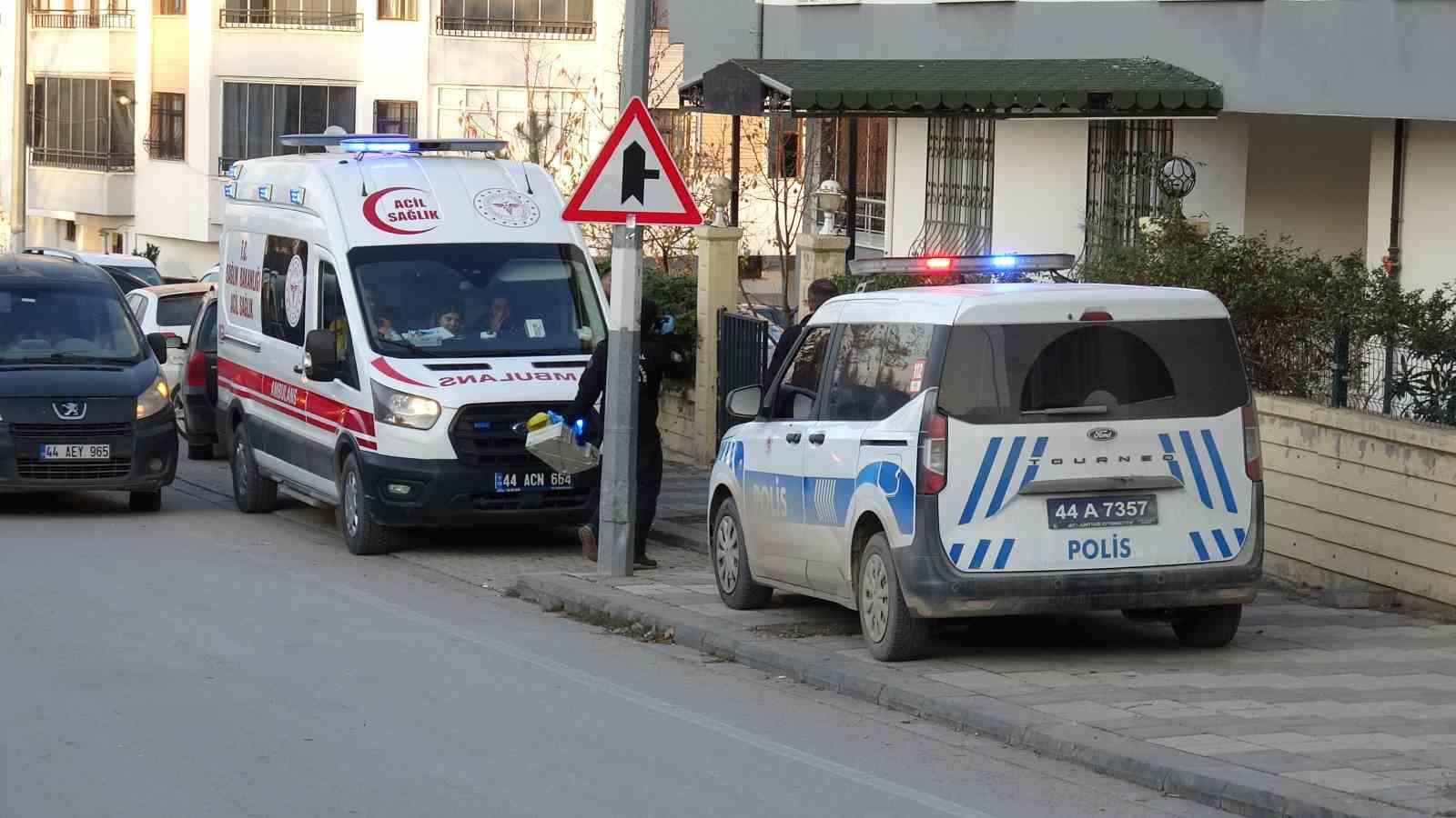 malatyada 61 yasindaki kadin evinde olu bulundu 2 9CiINeuO