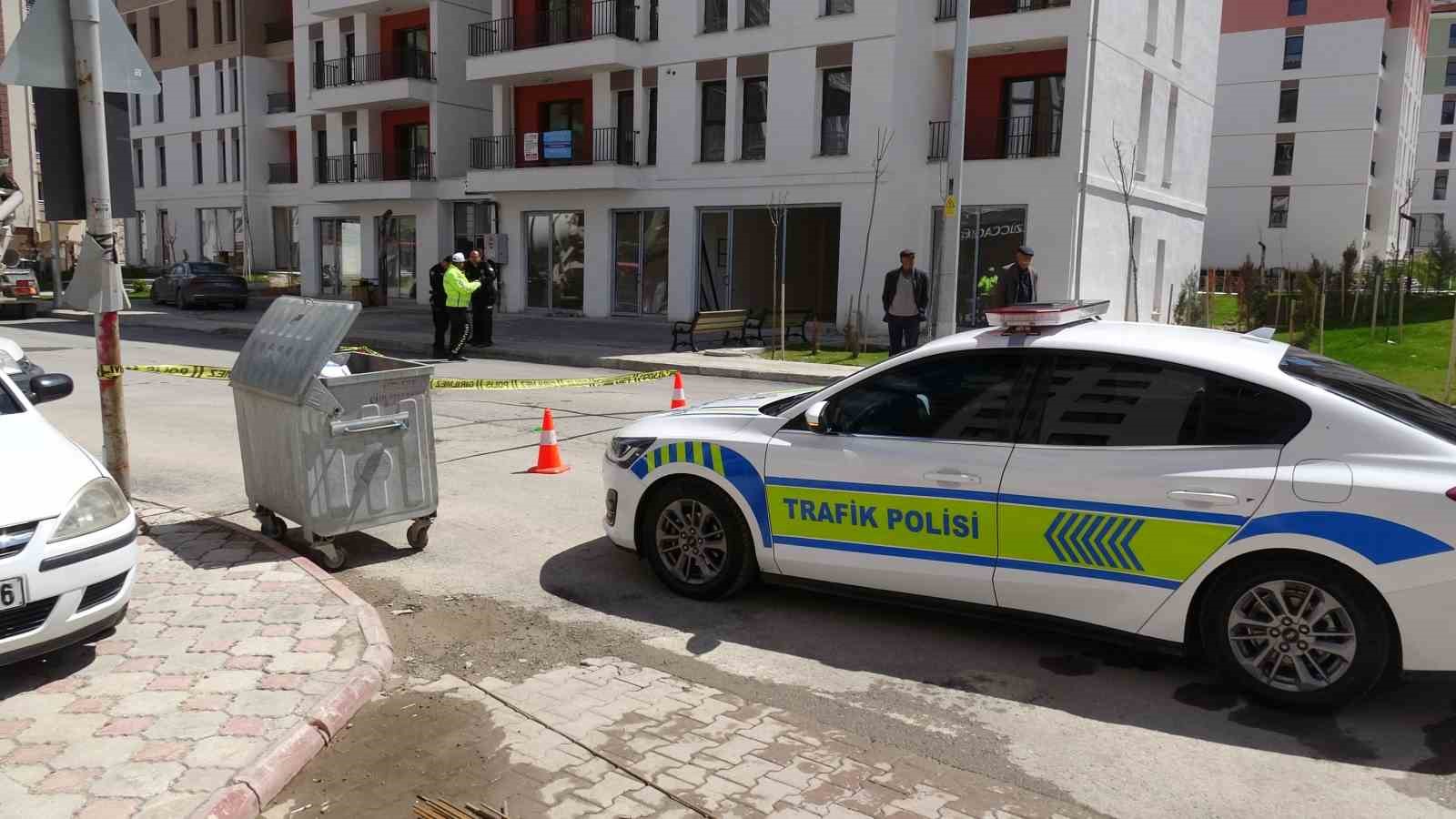 malatyada beton mikserinin carptigi kadin agir yaralandi 1 uREb76dm