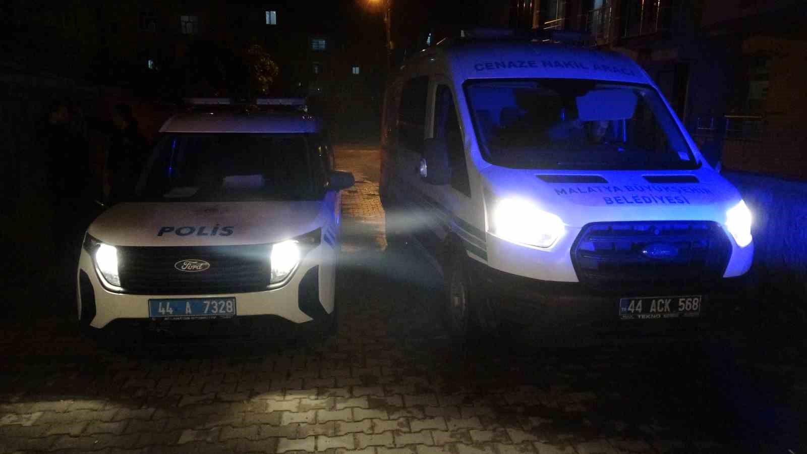 malatyada bir kisi evinde olu bulundu 4 vZ5jk6yy