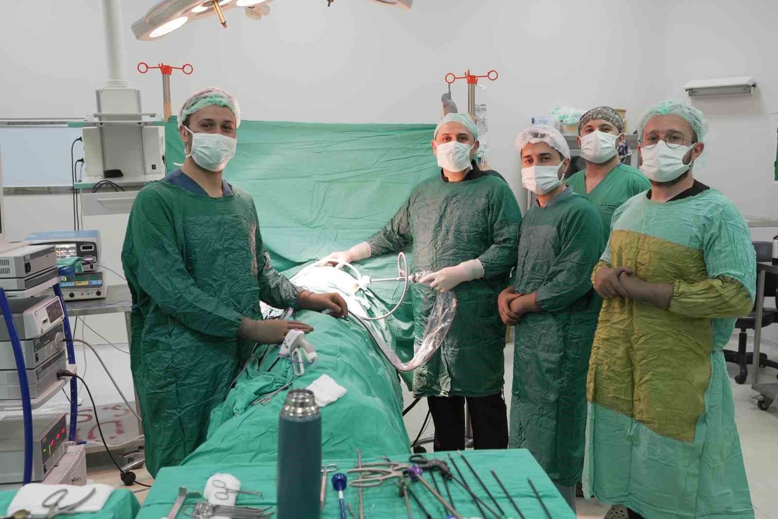 malatyada cift tarafli bobrek kanserine basarili mudahale 0 eZrL8SGJ