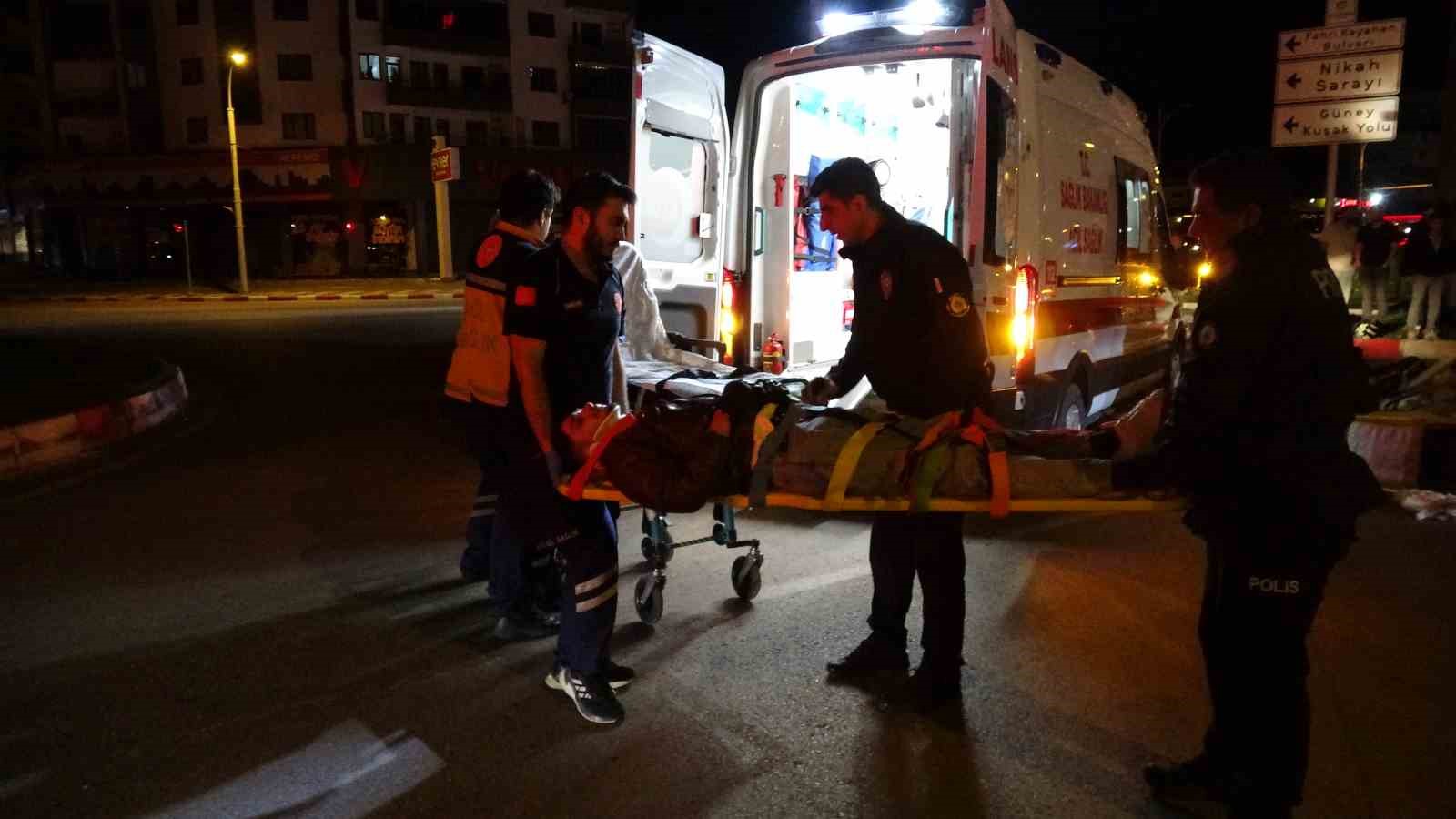 malatyada cip ile motosiklet carpisti motokurye yaralandi 4 6cT7JpqL
