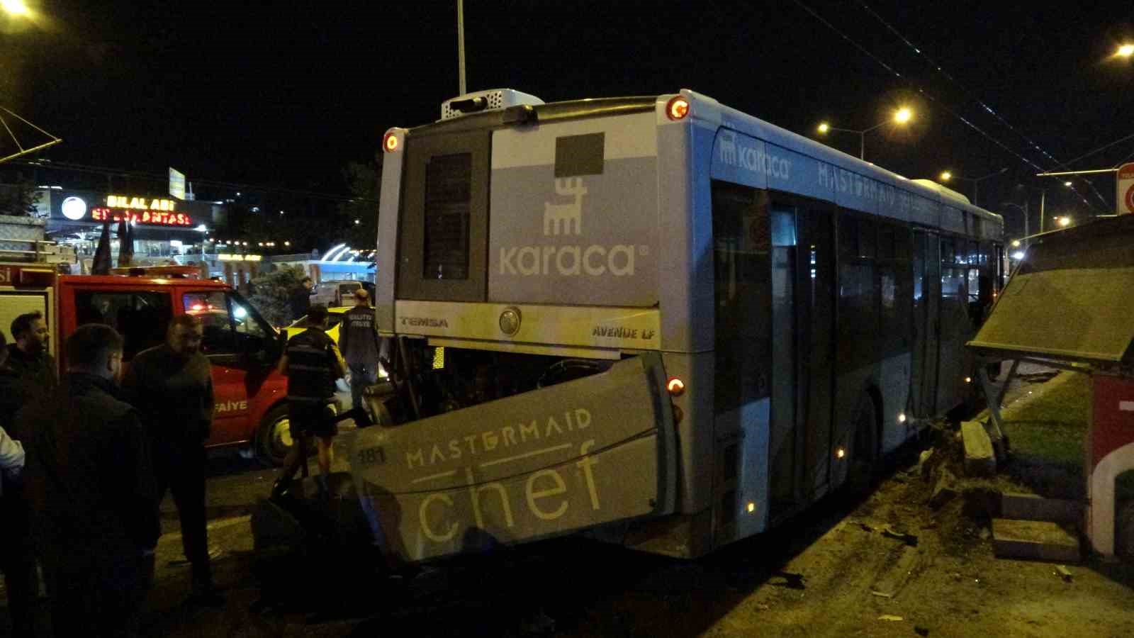 malatyada feci kaza 2 olu 3 yarali 6