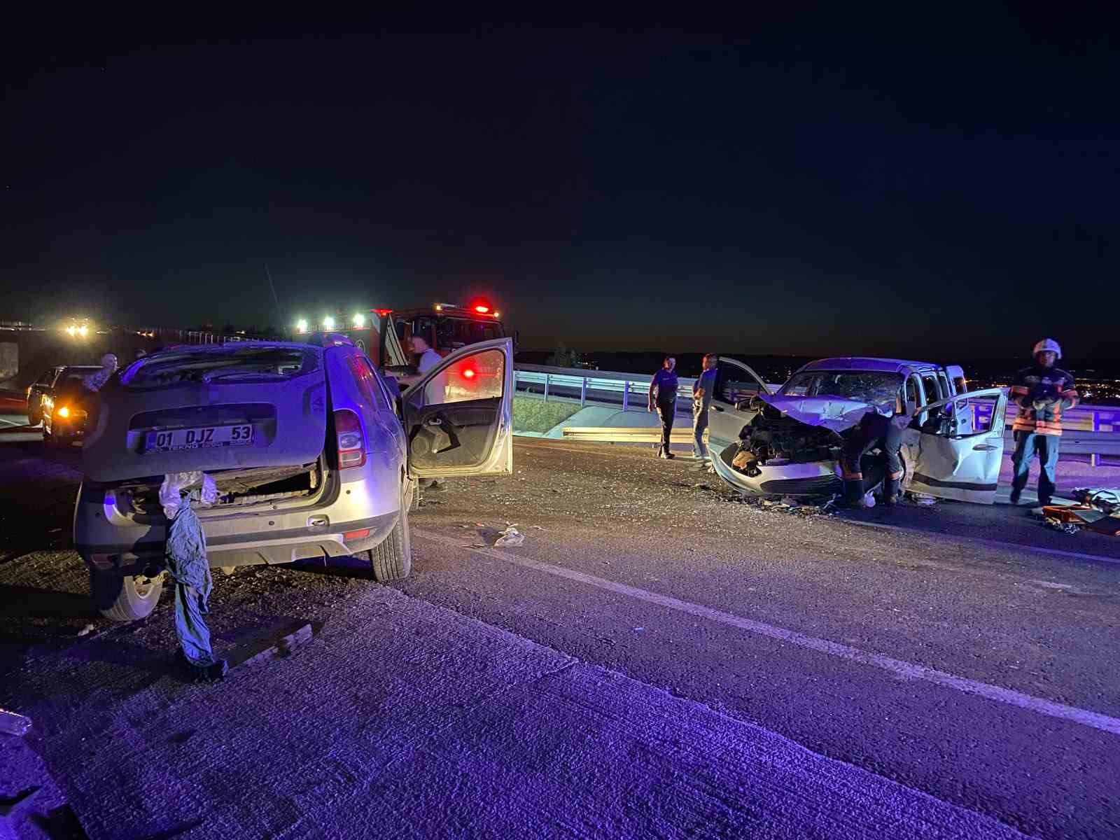 Malatya’da hafif ticari araç otomobille çarpıştı: 5 yaralı 4 malatyada hafif ticari arac otomobille carpisti 5 yarali 0 PewGMTTt