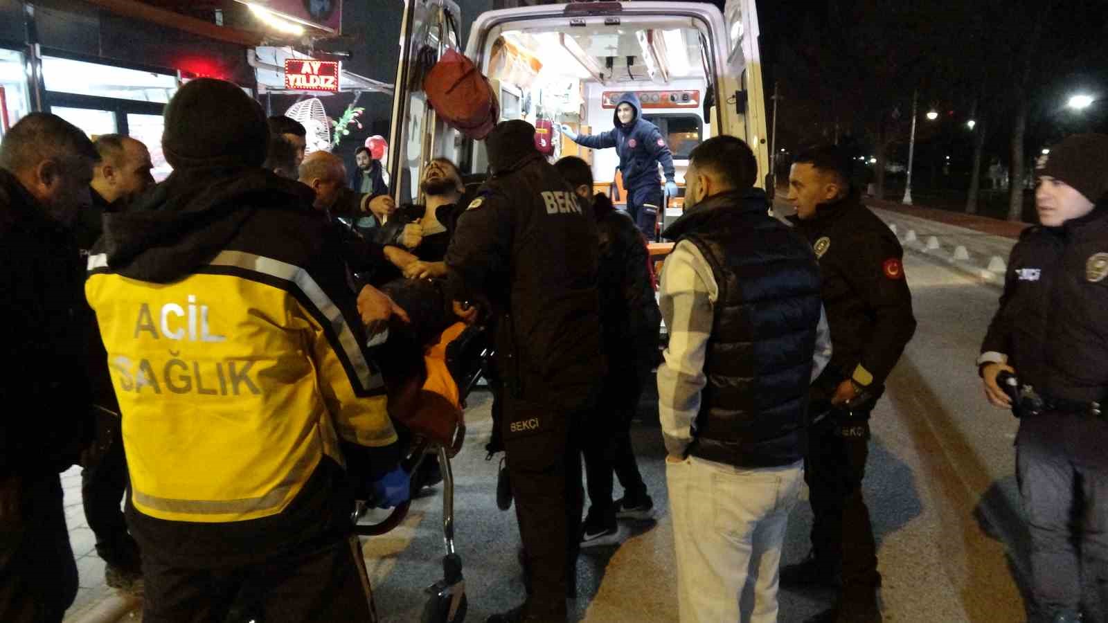 malatyada husumetlilerin kavgasi kanli bitti 1 yarali 0 Kfhr9wKs