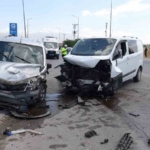 malatyada-iki-hafif-ticari-aracin-carpistigi-kazada-8-kisi-yaralandi-D9rA9qvR.jpg