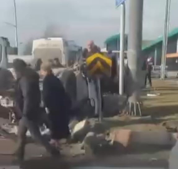 malatyada iki otomobil carpisti 5 yarali 1 9L4sze1a