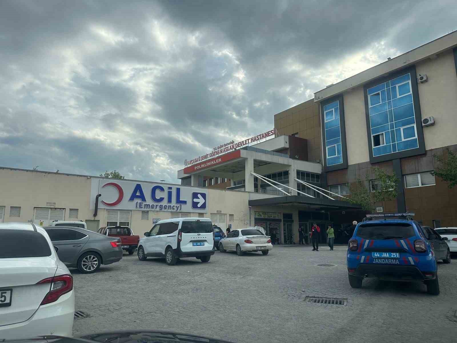malatyada insaatta akima kapilan yasli adam hayatini kaybetti 0 szh8XmjE
