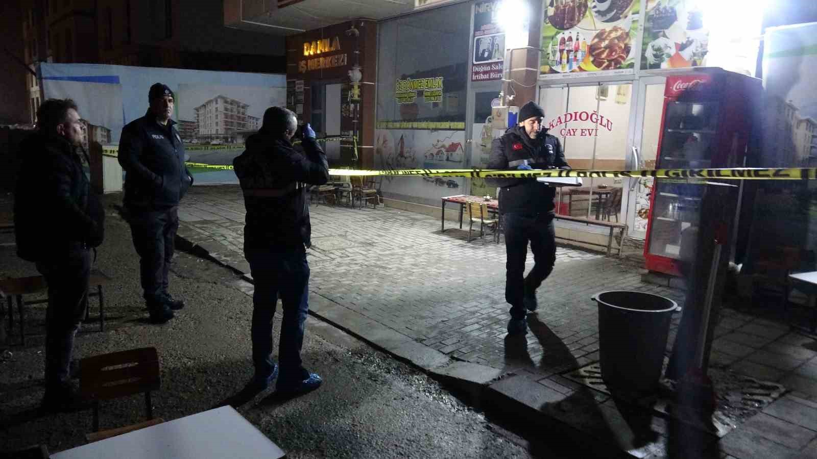 malatyada is yerine silahli saldiri 7 yarali 3 VudaKB38