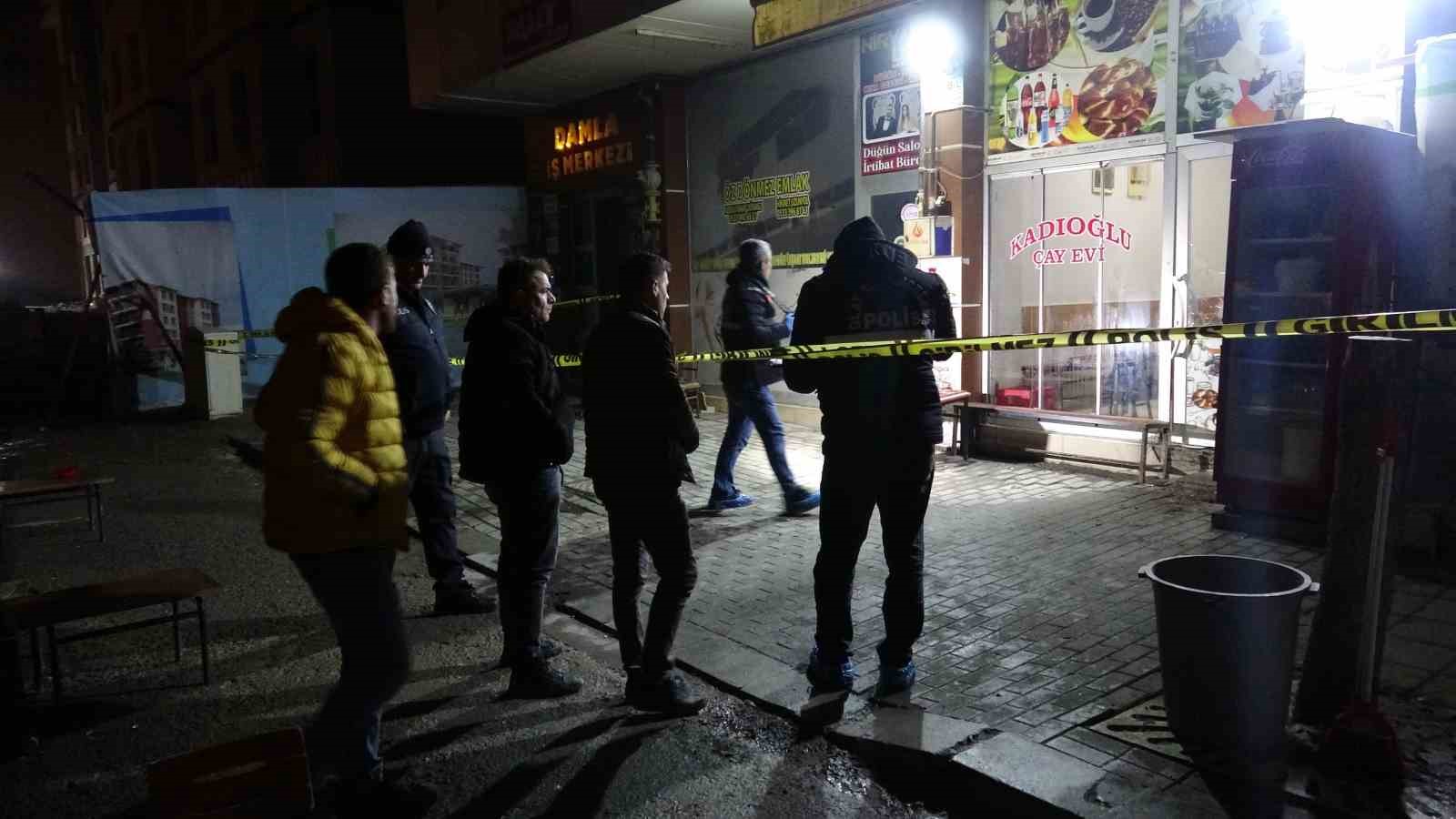 malatyada is yerine silahli saldiri 7 yarali 4 kMPwM7vi