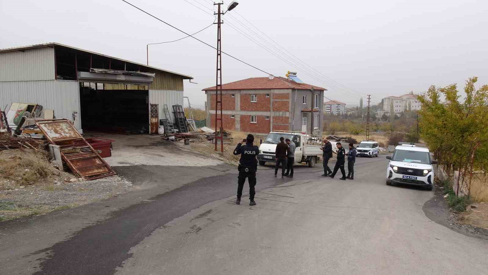 Malatya’da ısınmak için ateşe tiner döken 2 öğrenci yaralandı 9 malatyada isinmak icin atese tiner doken 2 ogrenci yaralandi 5 MadZ8XDV