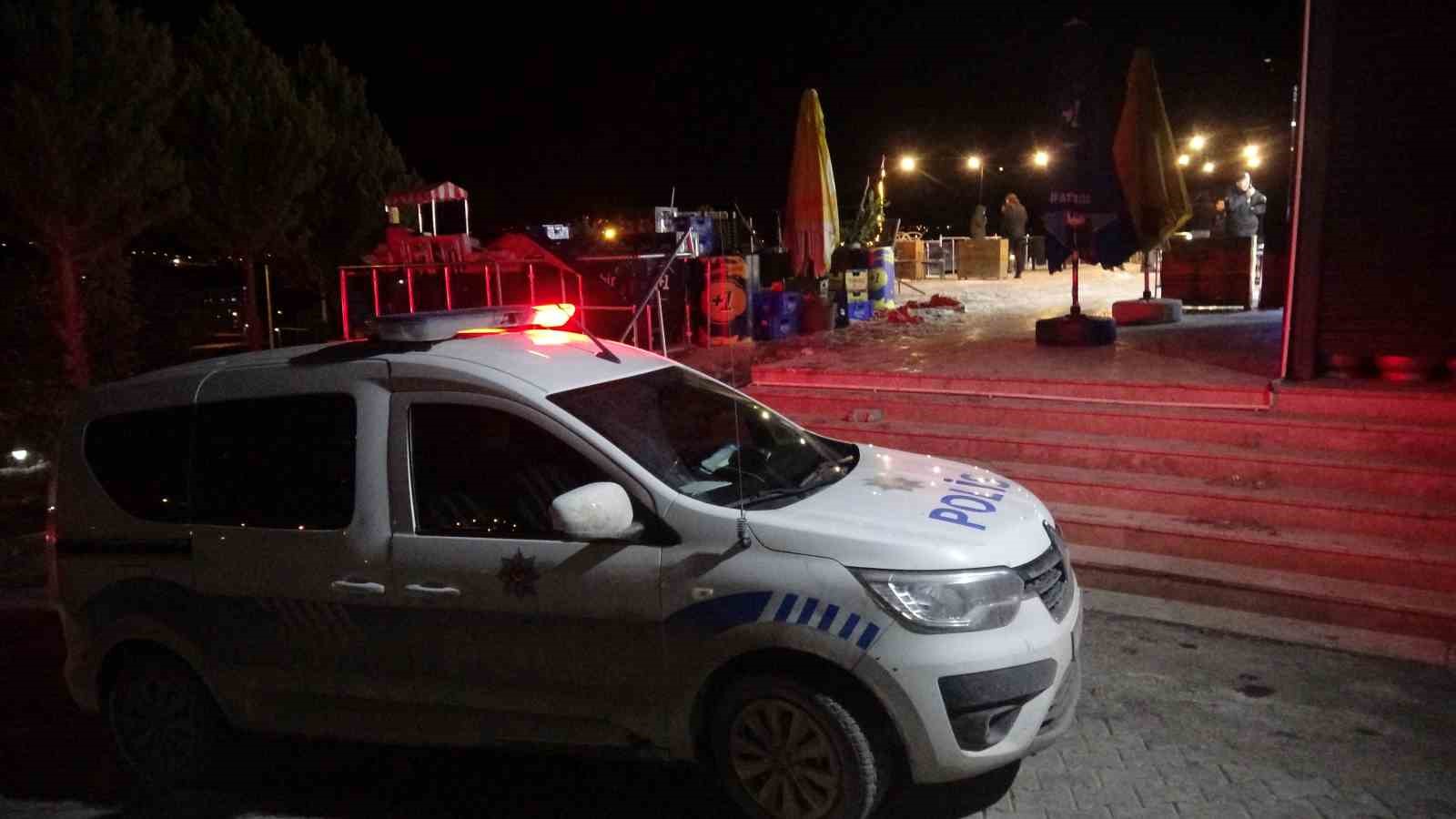malatyada kafede silahli kavga 1 yarali 0 a7ZJBqaH