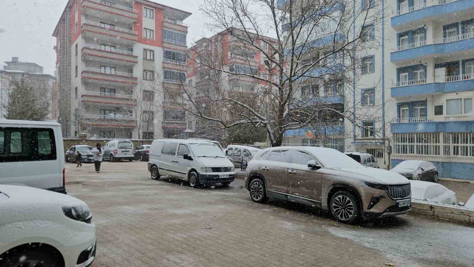 malatyada kar yagisi etkisini artirdi 3 nnVeMbvr