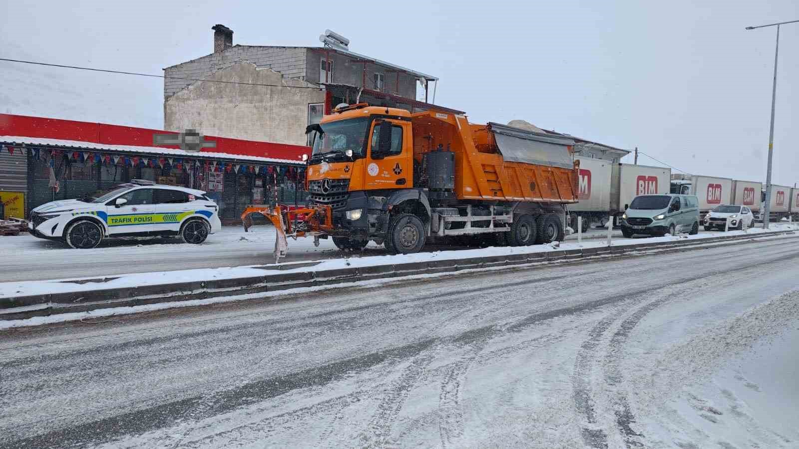 malatyada kar yagisi ulasimi aksatti 1