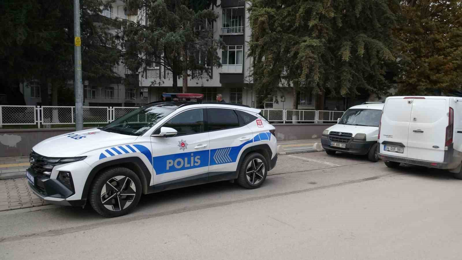 malatyada karbonmonoksit zehirlenmesi suphesi 1 kisi hastaneye kaldirildi 2 J2B96dam
