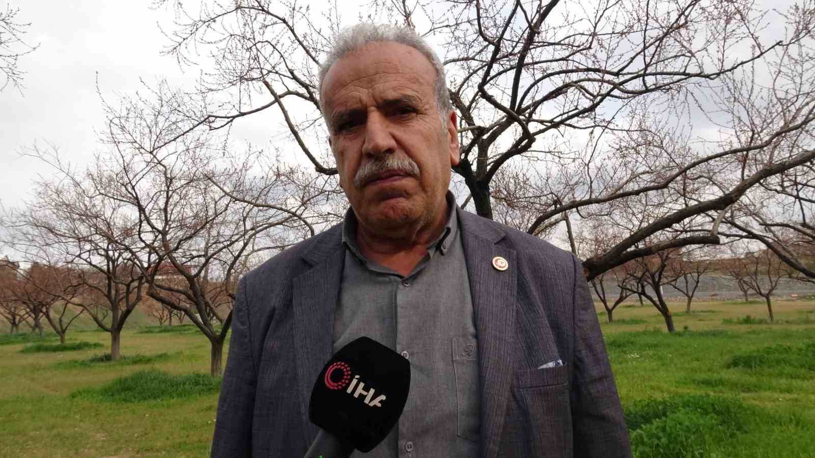malatyada kayisi ureticileri zirai dona karsi onlem aliyor 4 wH42zMRe