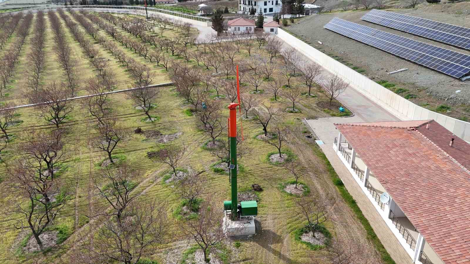 malatyada kayisi ureticileri zirai dona karsi onlem aliyor 5 8WXqIQ1m