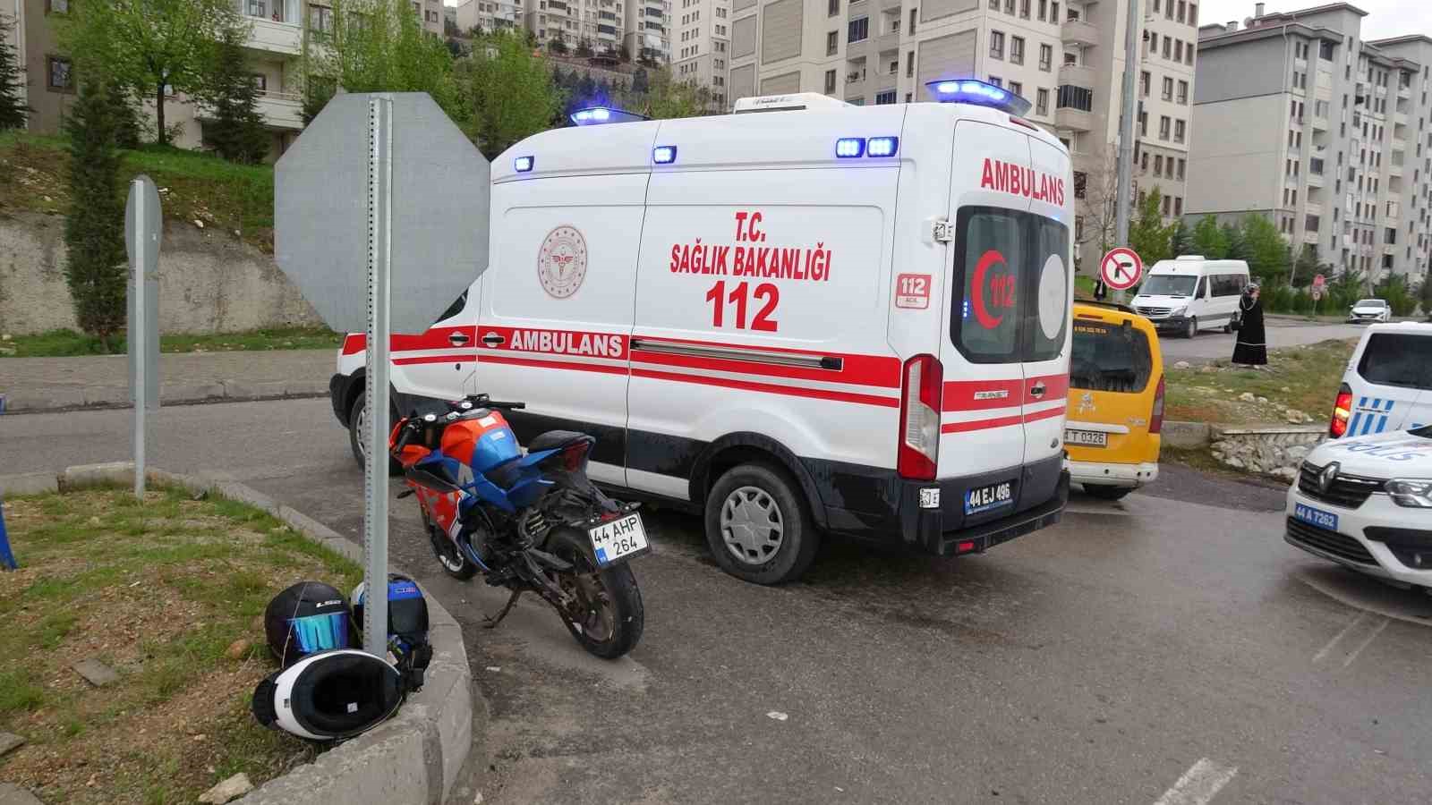 malatyada kaza sonrasi kavga 2 yarali 4 CQOrlJvX