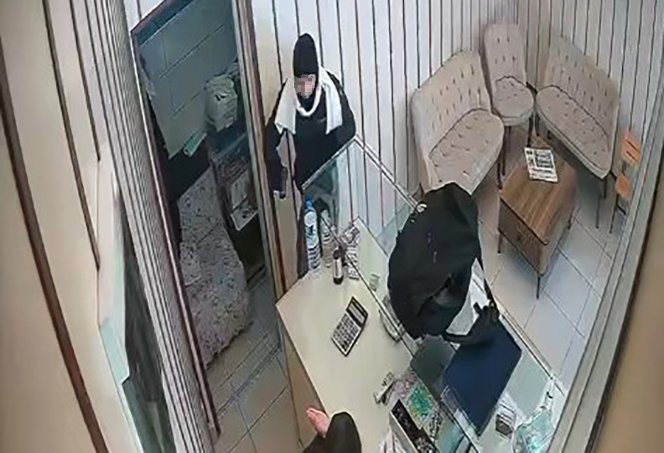 malatyada kuyumcu soygunu girisimi kamerada 0