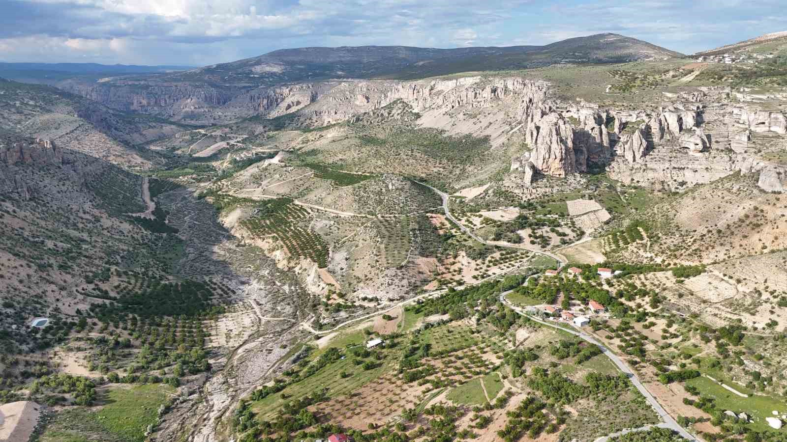 malatyada levent vadisi yaza hazirlaniyor 0 83hbZUyP