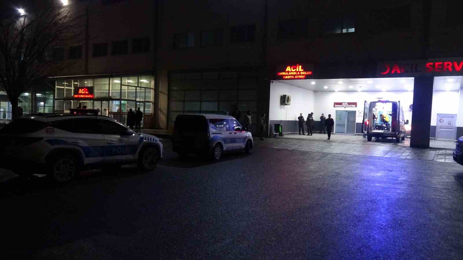 malatyada nisan toreninde karbonmonoksit zehirlenmesi 46 kisi hastaneye kaldirildi 3 BsdigbSQ