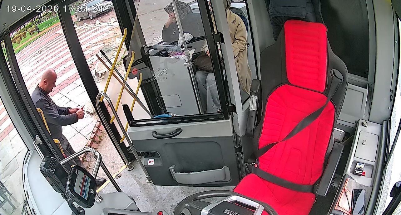 malatyada otobus soforunun bayrak hassasiyeti 1 uTT2irtq