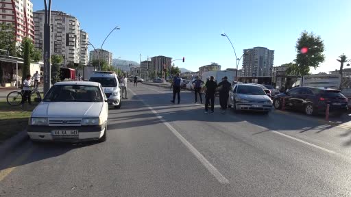 malatyada-otomobilin-carptigi-kadin-hayatini-kaybetti-LzF6jDsi.jpg