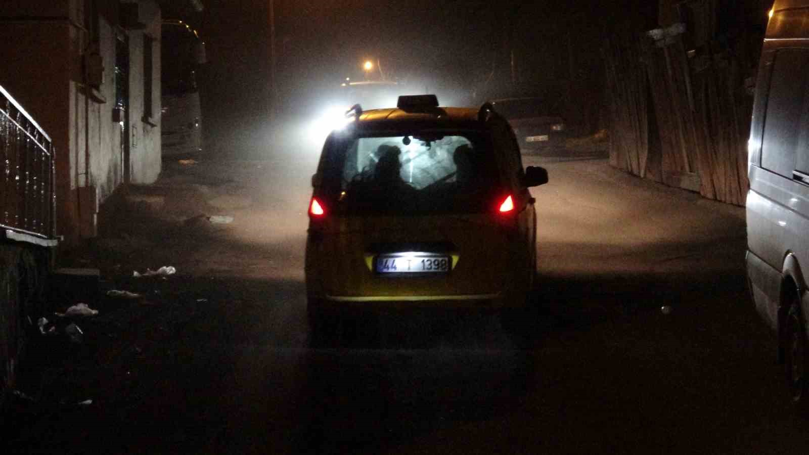 Malatya’da polisin "dur" ihtarına uymayan araçtan uyuşturucu çıktı 5 malatyada polisin dur ihtarina uymayan aractan uyusturucu cikti 1 VJY4vvSB