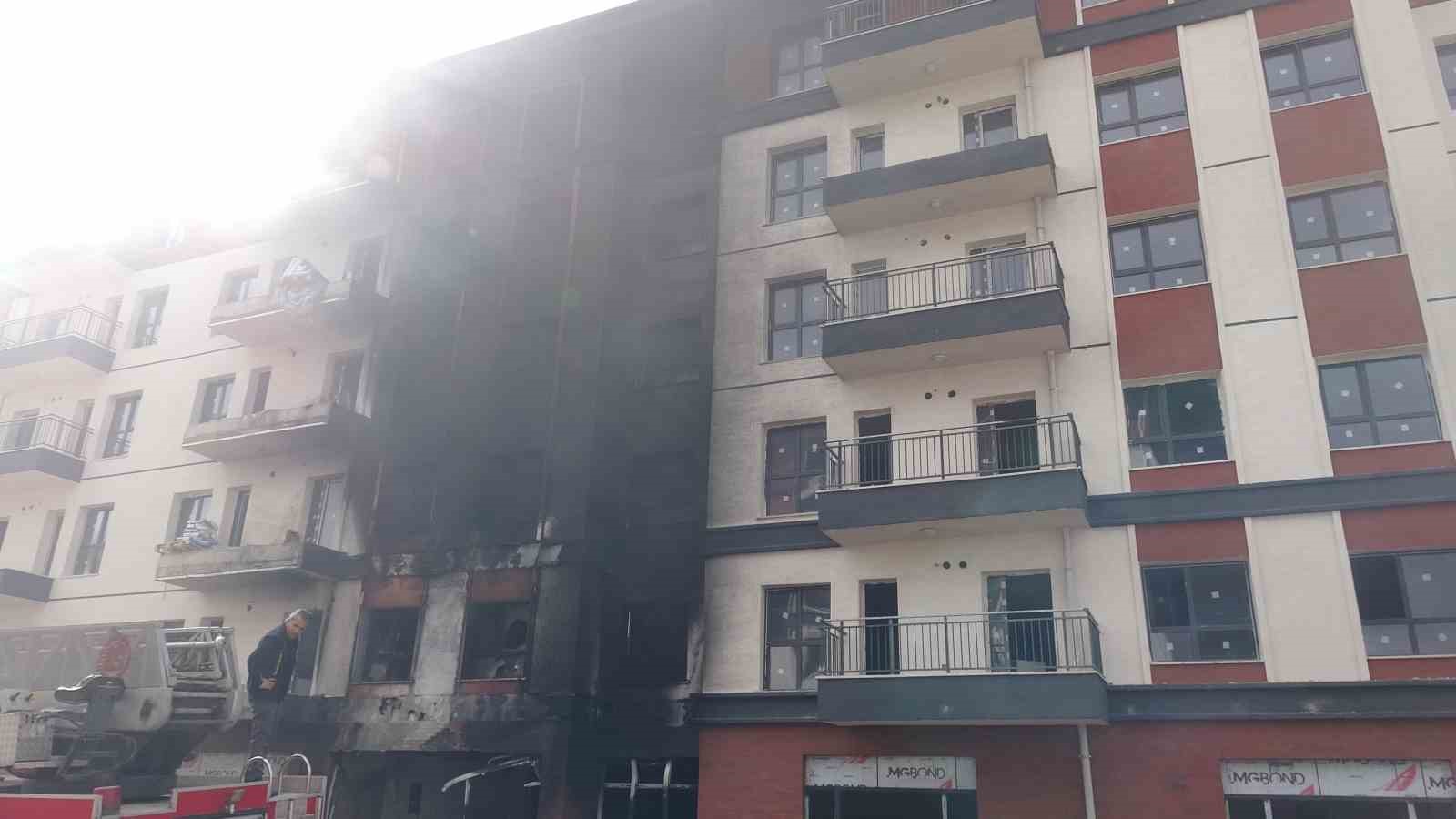 malatyada santiyede korkutan yangin 1 MNY3eUpm