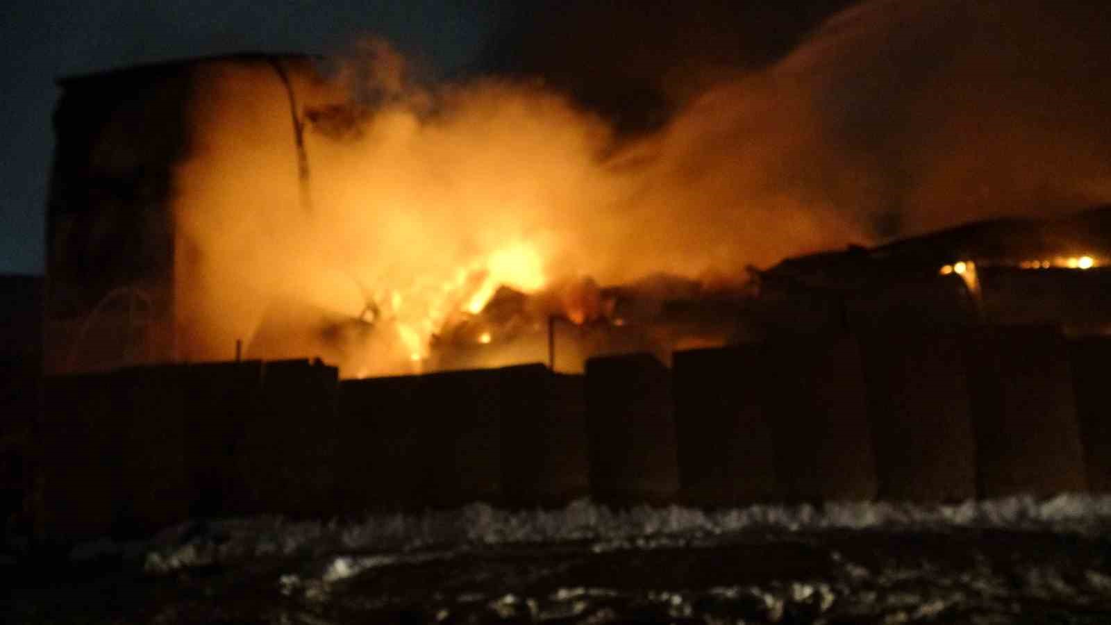 malatyada santiyede korkutan yangin 2 yarali 1 viwAAhbI