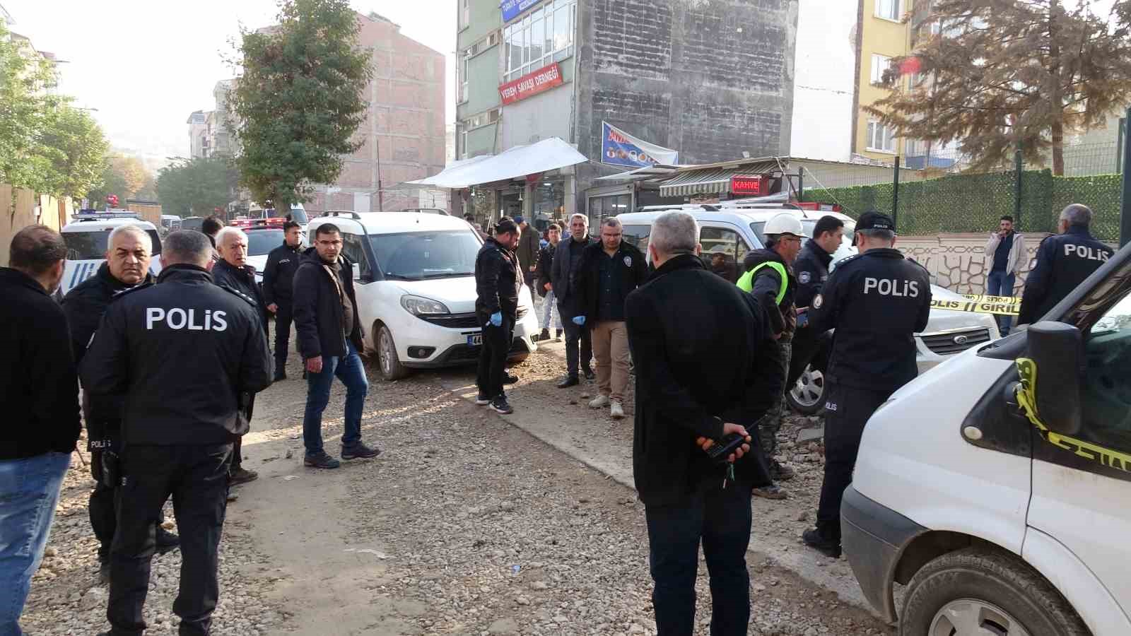 malatyada silahli kavga 3 yarali 7 gozalti 0 nWSH8X8j
