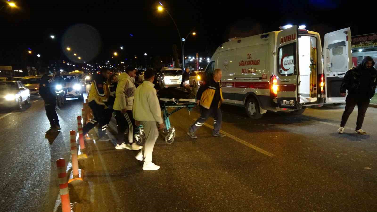 malatyada trafikte tartisma kanli bitti 2 yarali 3 gozalti 0