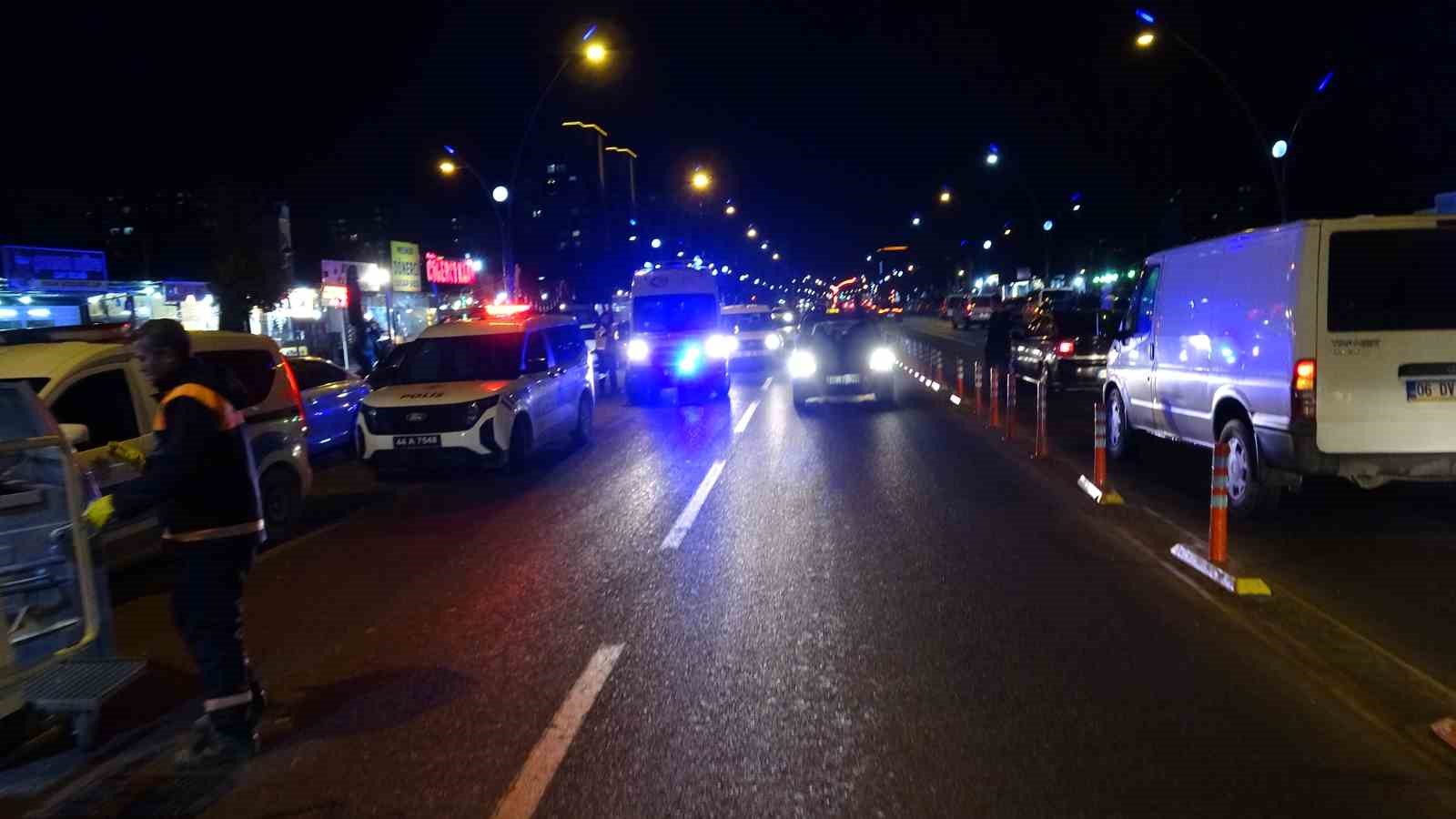 malatyada trafikte tartisma kanli bitti 2 yarali 3 gozalti 1 hYVgfpgP