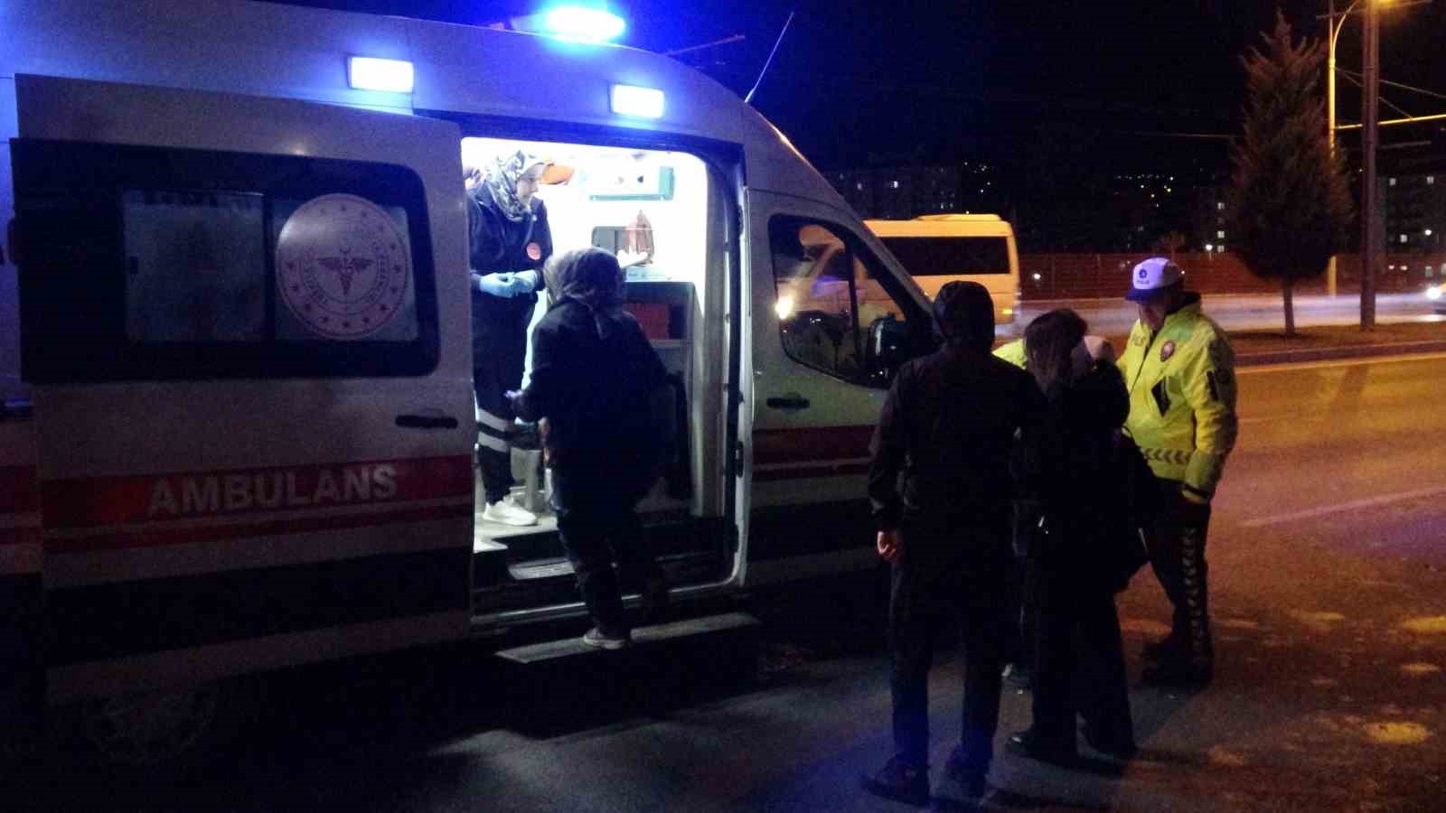 malatyada uc aracin karistigi kazada 4 kisi yaralandi 1
