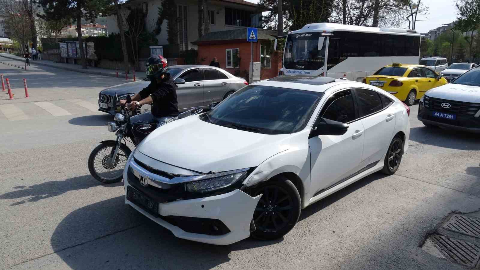 malatyada yunus timleri kaza yapti 2 polis yarali 2 uCnakL4E
