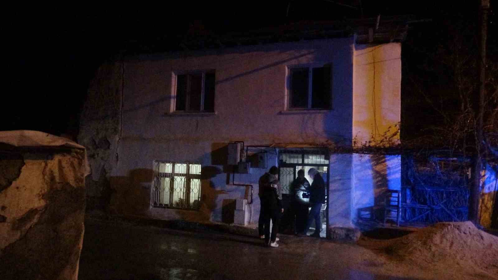 malatyada zehirlenme suphesiyle hastaneye kaldirilan sahis hayatini kaybetti 2 IeyY9wZt