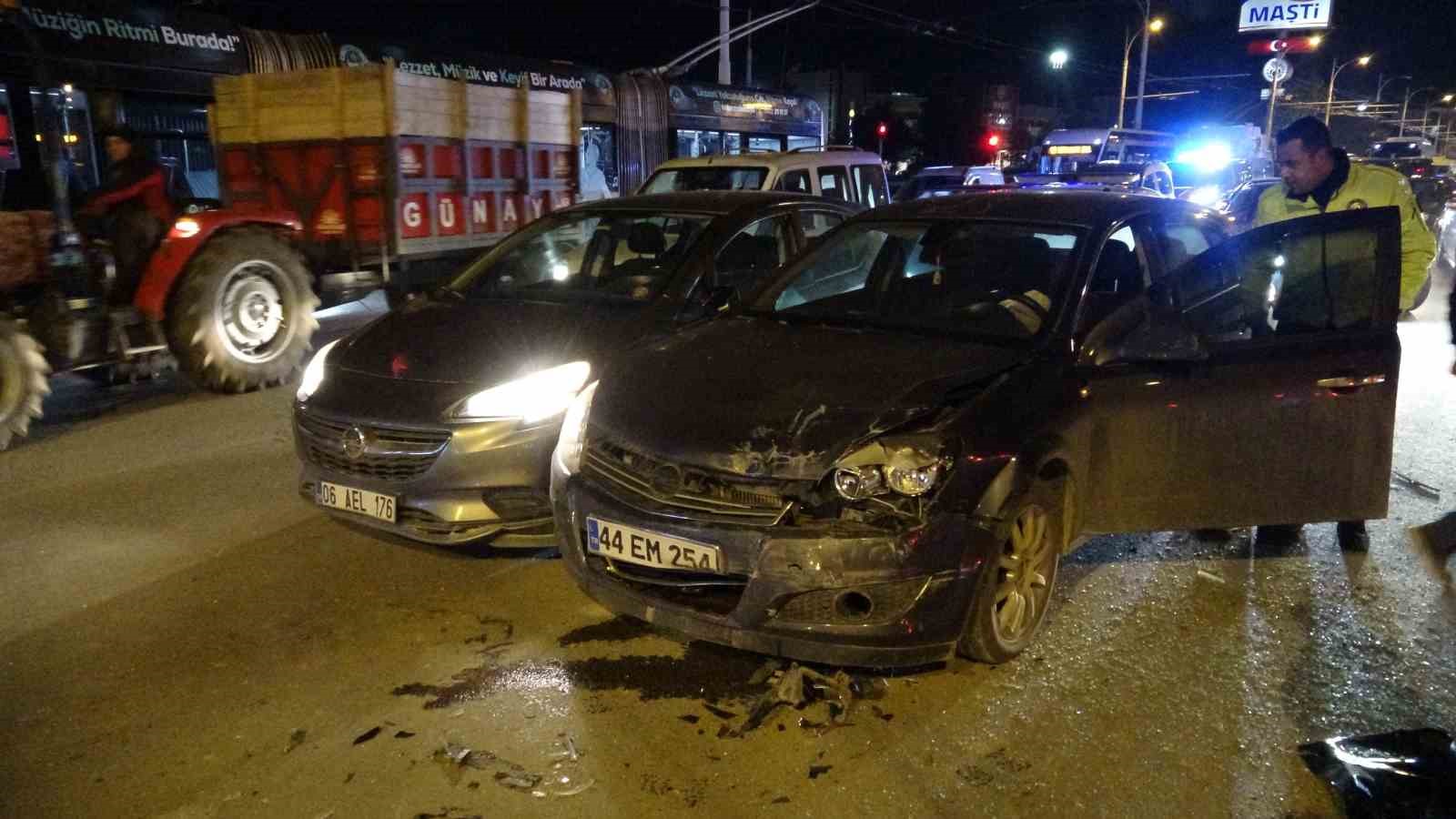malatyada zincirleme kaza 2 yarali 1