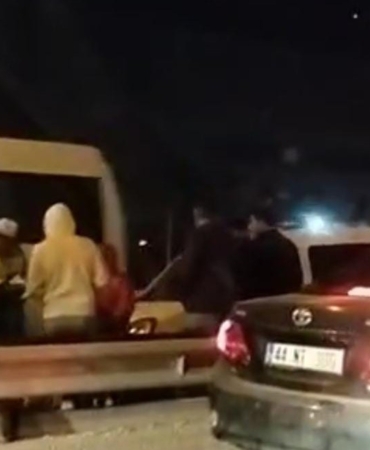 malatyada-zincirleme-trafik-kazasi-2-yarali-CO2ZdJHg.jpg